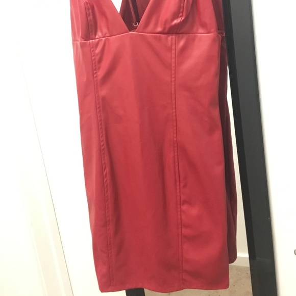 Women's Red "Nude" dress - Picture 5 of 5